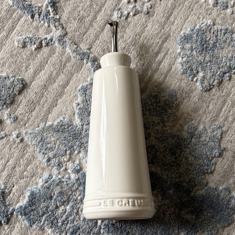 Le Creuset White Ceramic Oil Dispenser with Stainless Spout